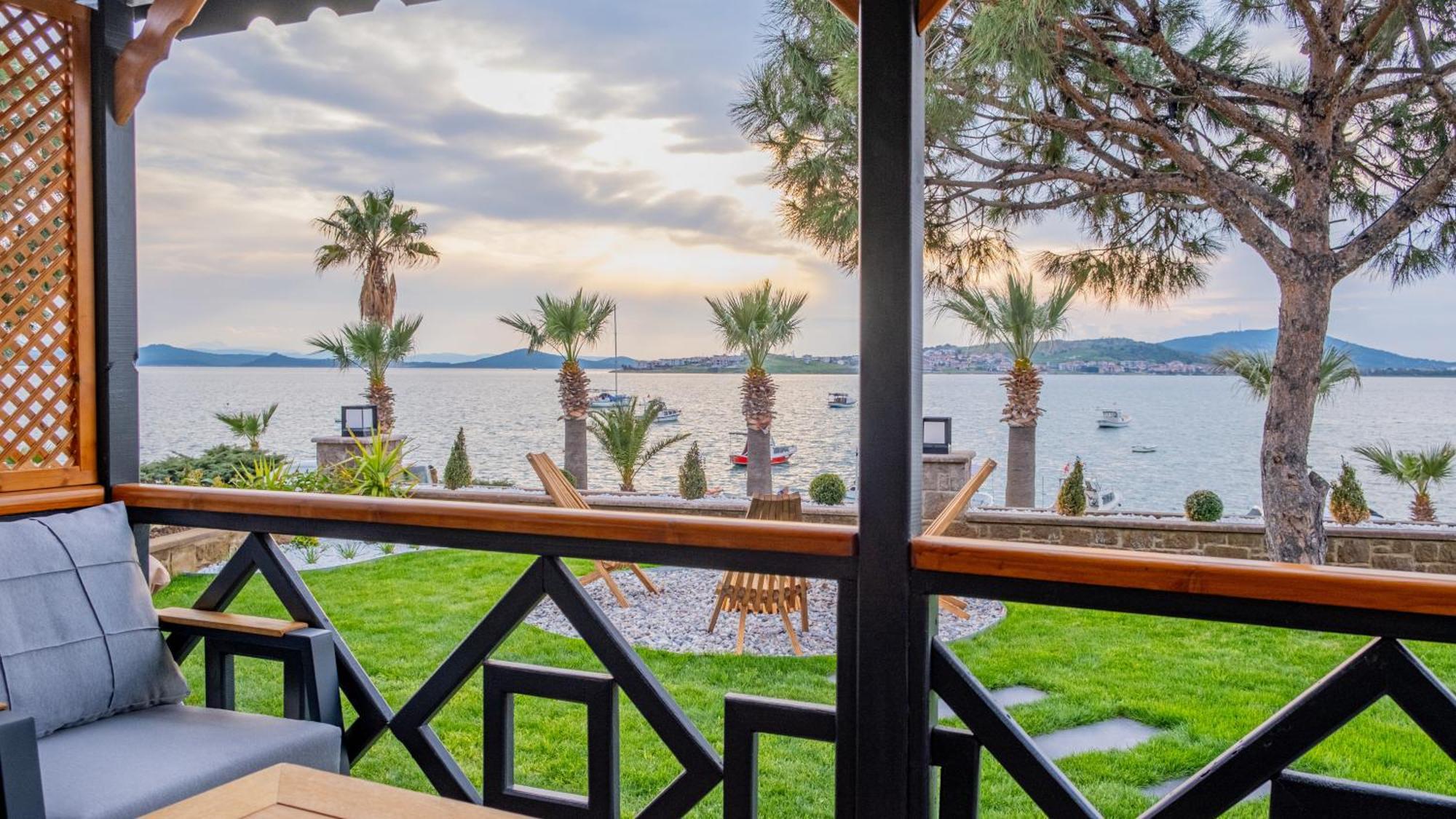 Tringo Bungalov Ayvalı Exterior foto